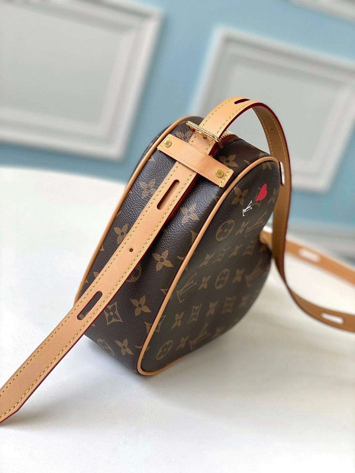 LuVi Game On Cœur MONOGRAM Nicolas Ghesquière A02
