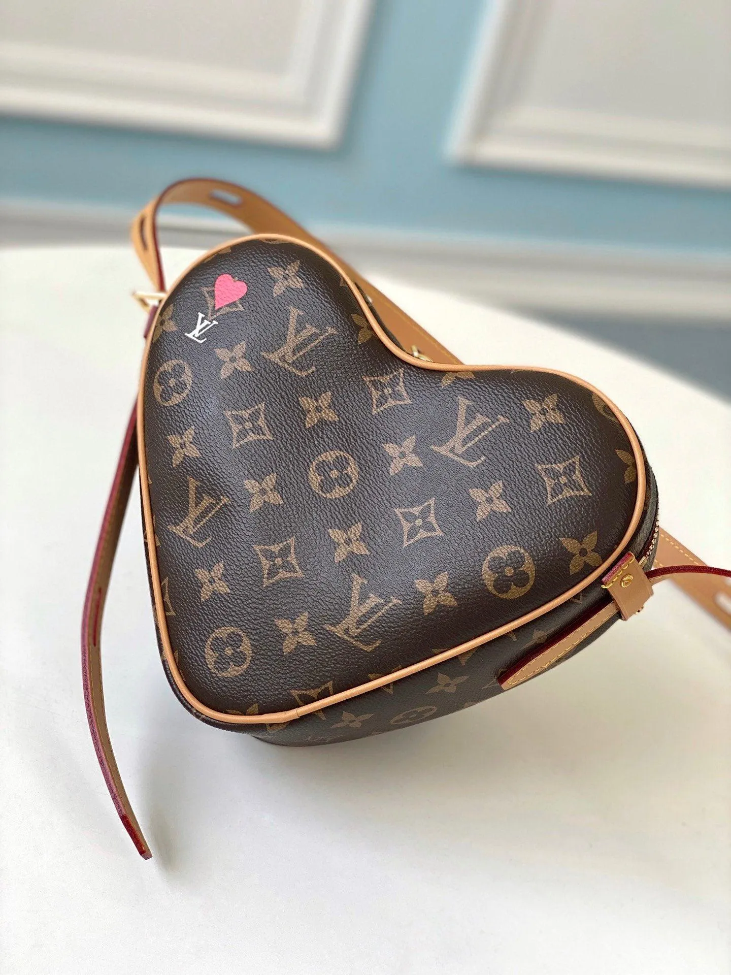 LuVi Game On Cœur MONOGRAM Nicolas Ghesquière A02