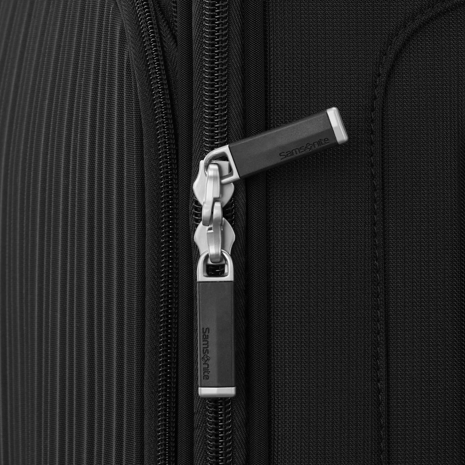 Silhouette 18 Spinner Large Expandable